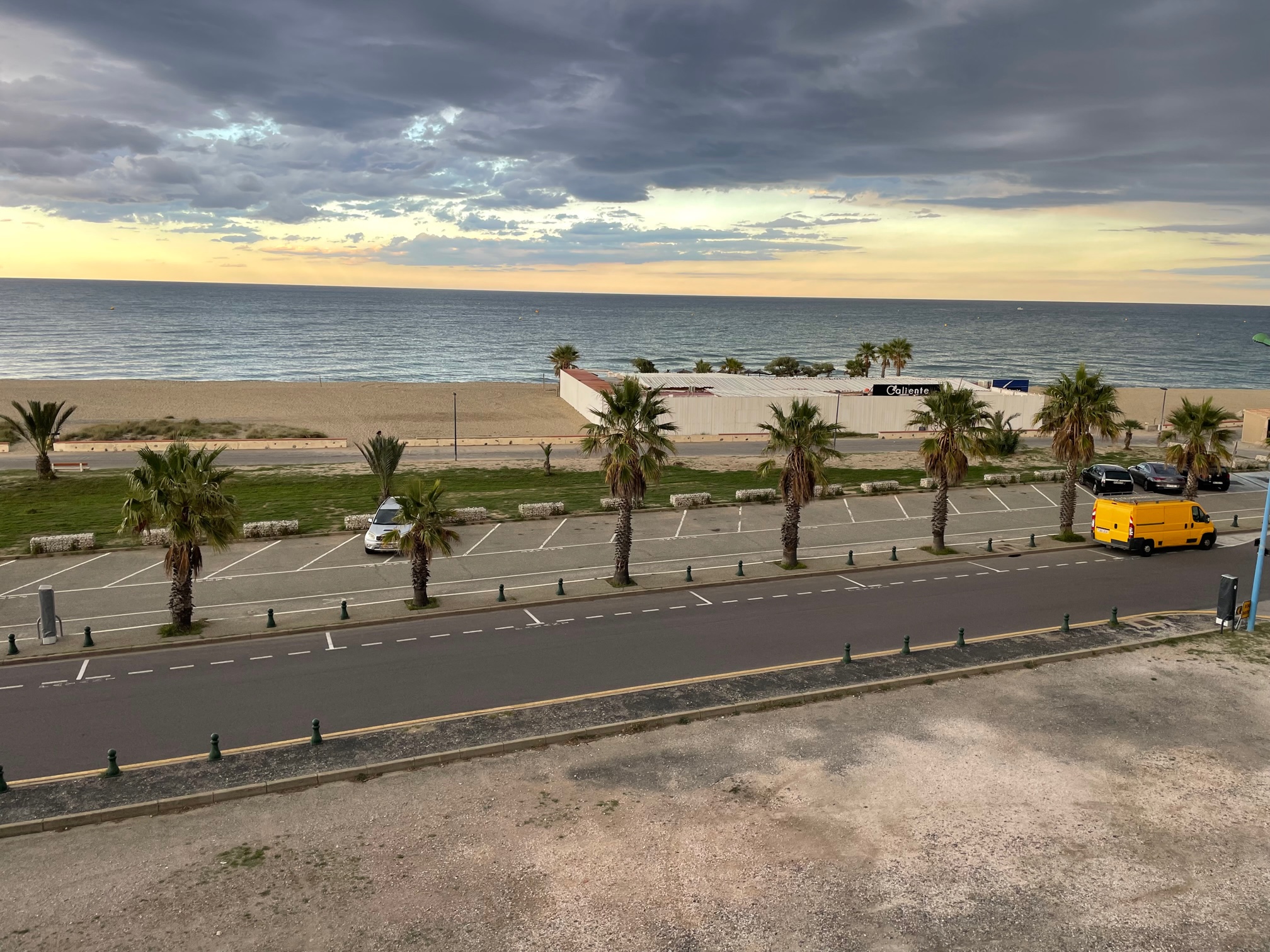 Photo de la plage vue du balcon
